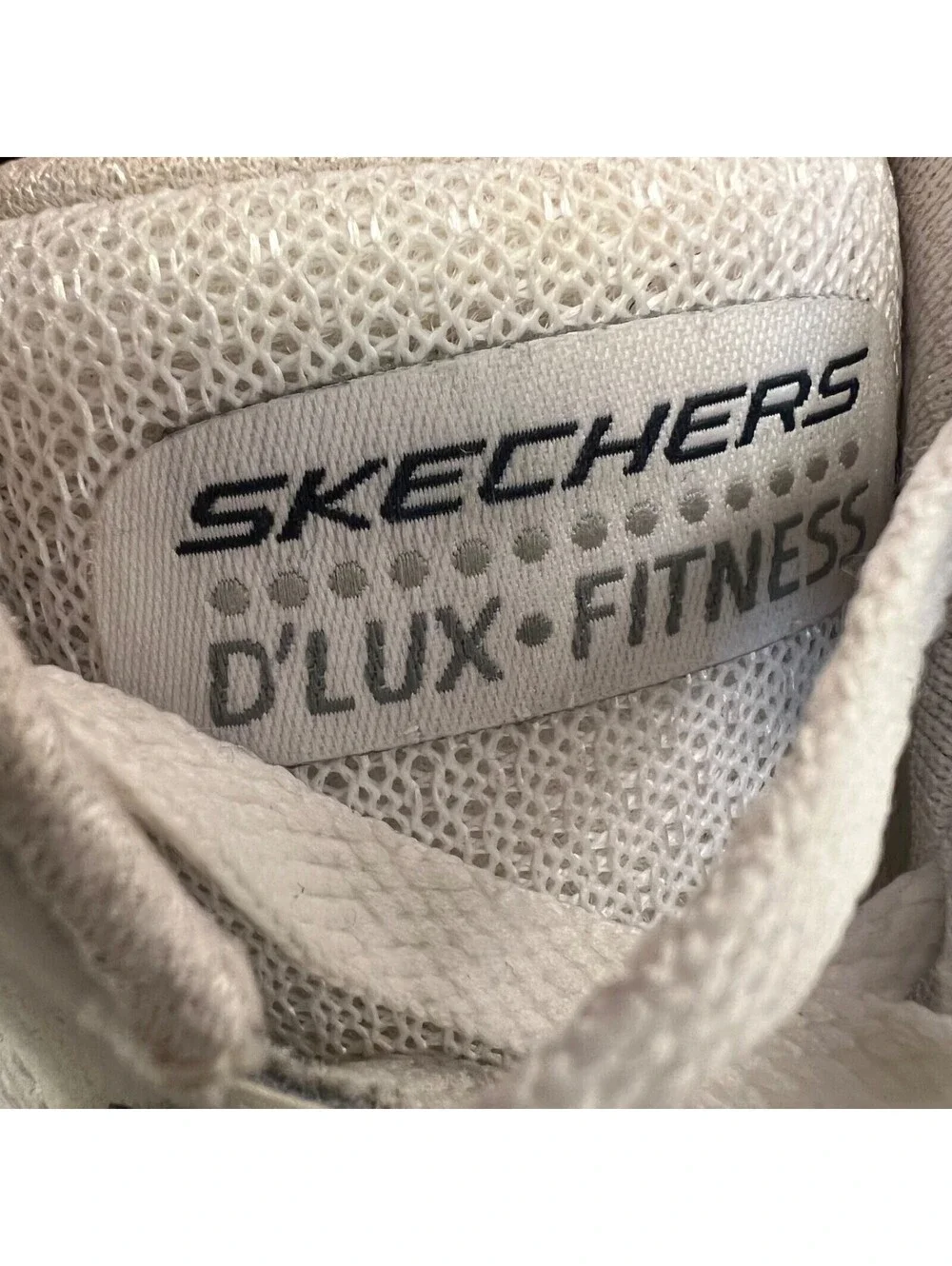 Skechers Men's D’Lux Fitness Casual Athletic Sneakers White/Navy Size 12M